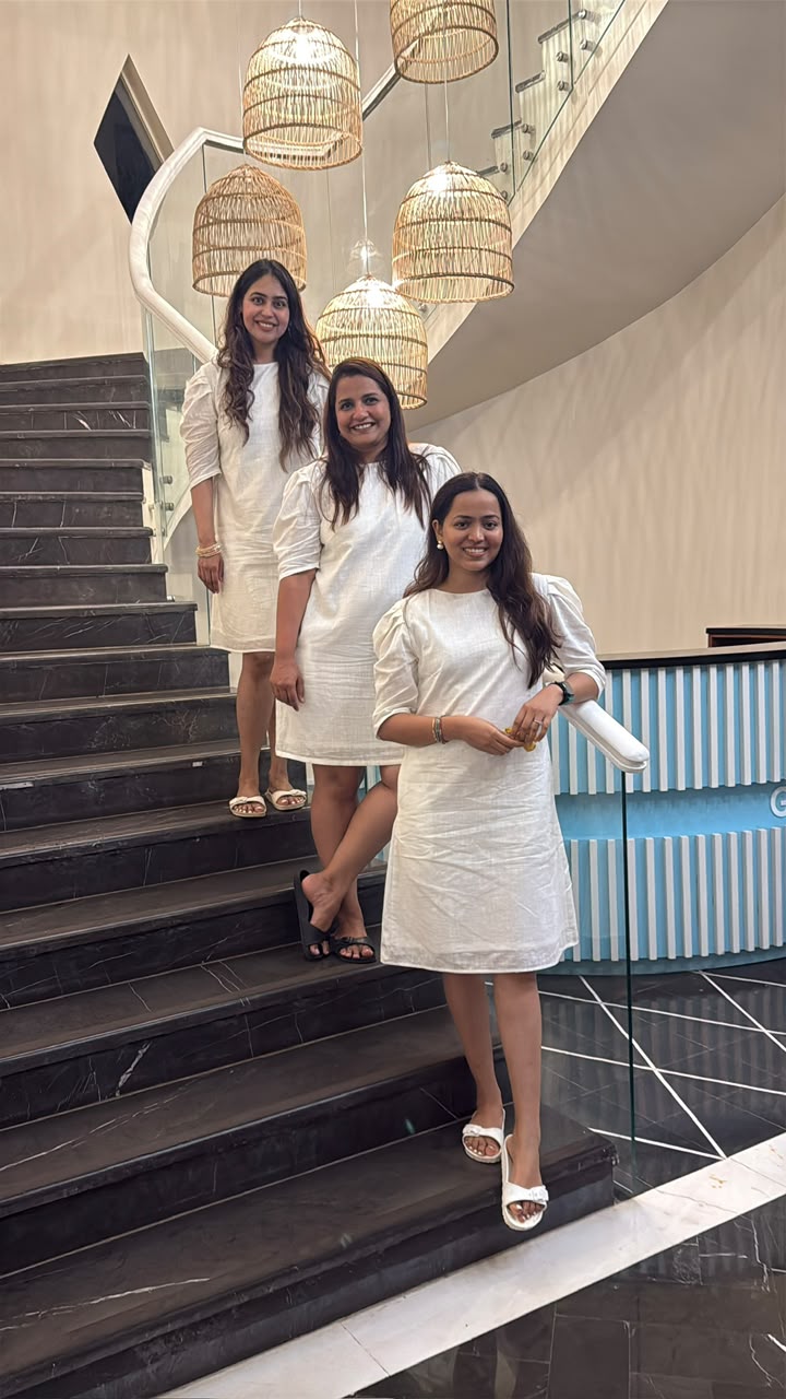 Women's fashion collection image 3